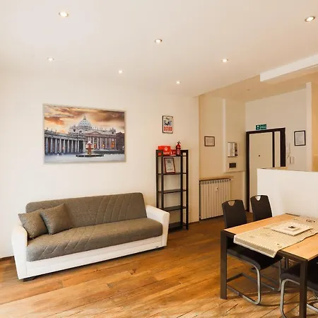 Vatican City Loft Apartman *