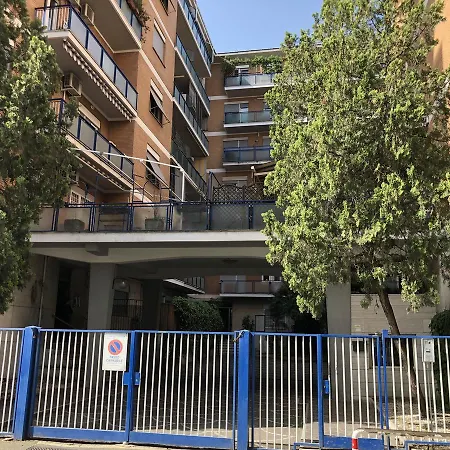 Vatican City Loft Apartmán *